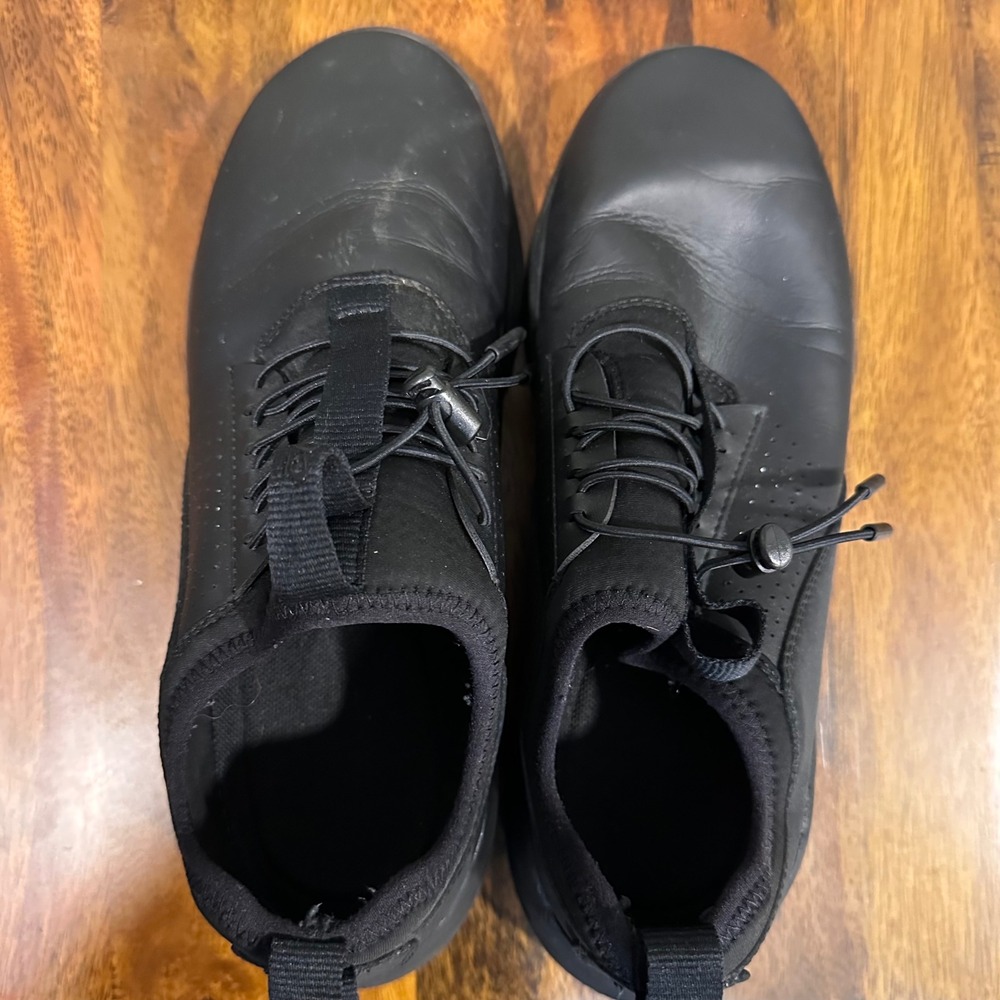 Clove Nursing Shoes Women Black Water Resistant Bungee Lace Sneaker Techwear 10